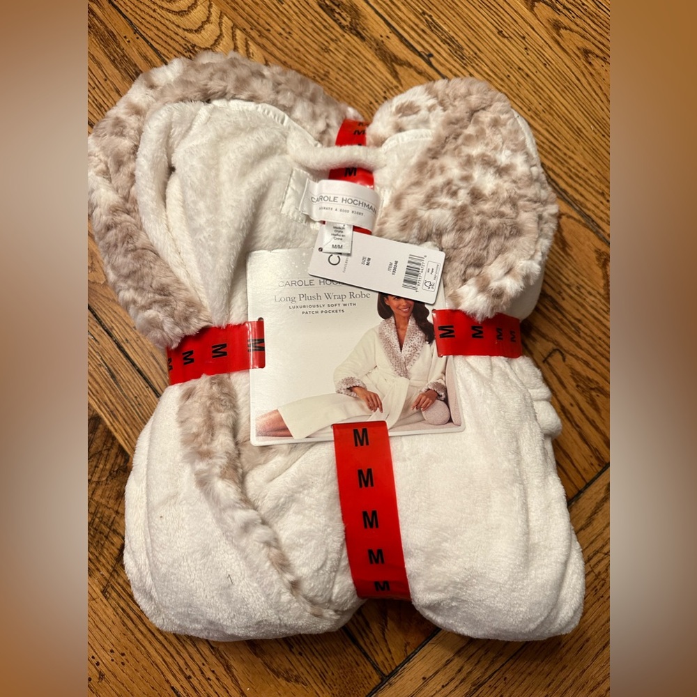 Carole Hochman long plush robe